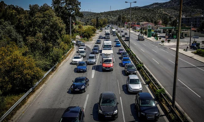 Ελληνική Ιατροδικαστική Εταιρεία: Προσοχή σε αλκοόλ και φάρμακα κατά την οδήγηση